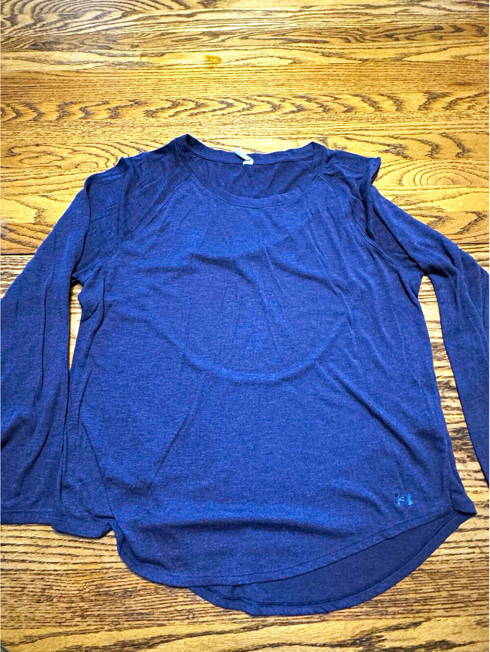 Under Armour HeatGear Women XL Purple Open Back Long Sleeve Workout Top 1324138